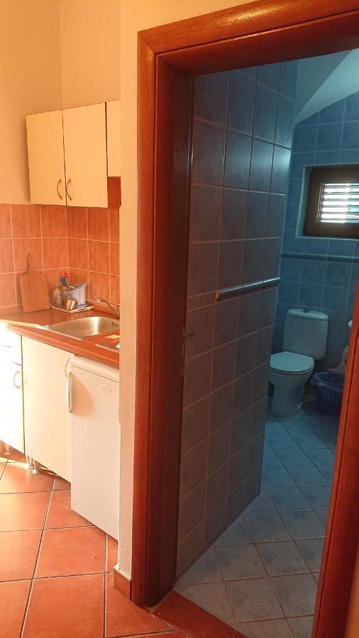 Hotel Meduza Бечичи Экстерьер фото